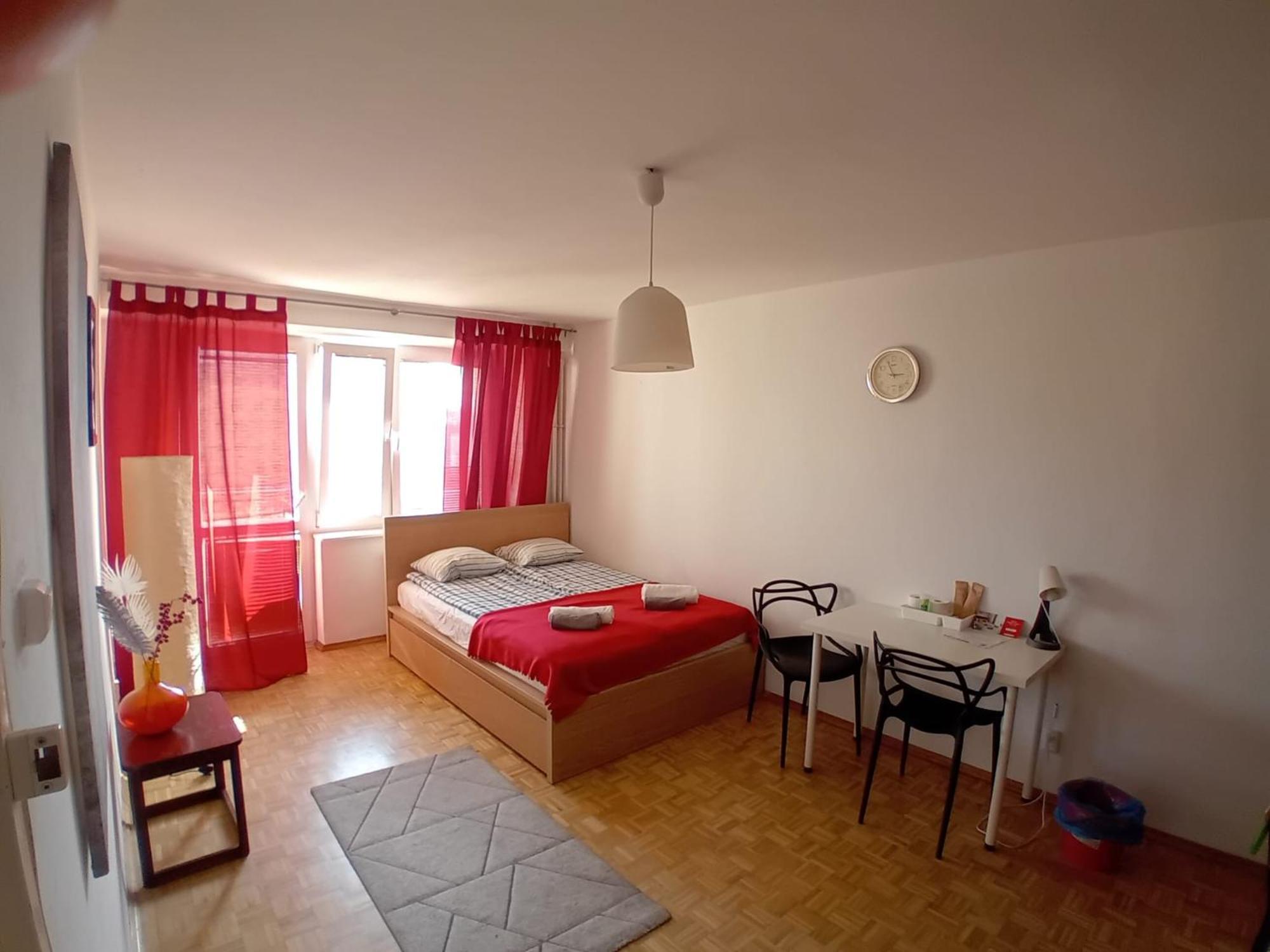 Room, Inflancka 19 Warschau Buitenkant foto